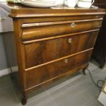 687 8693 CHEST OF DRAWERS